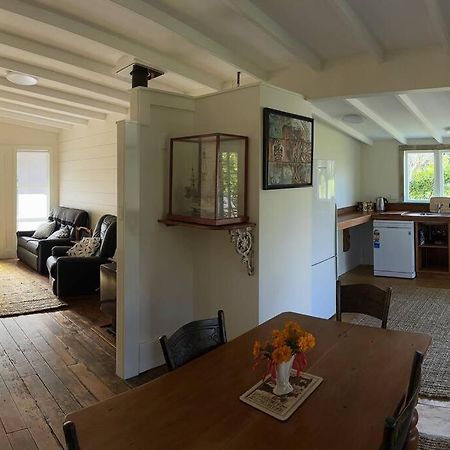 Heart Of Gold Cottage Coromandel 外观 照片