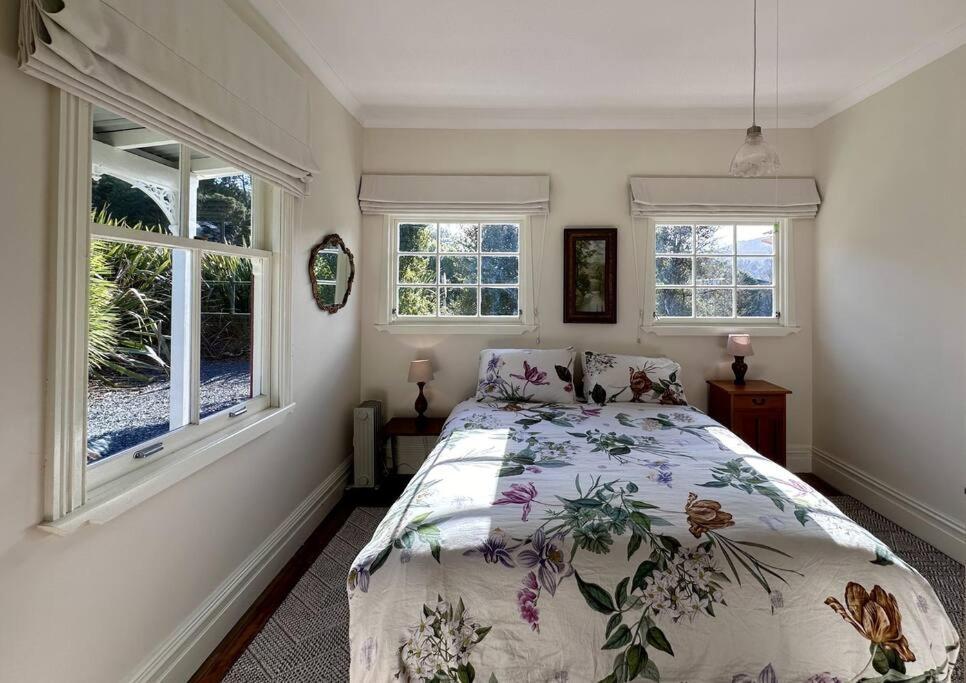 Heart Of Gold Cottage Coromandel 外观 照片